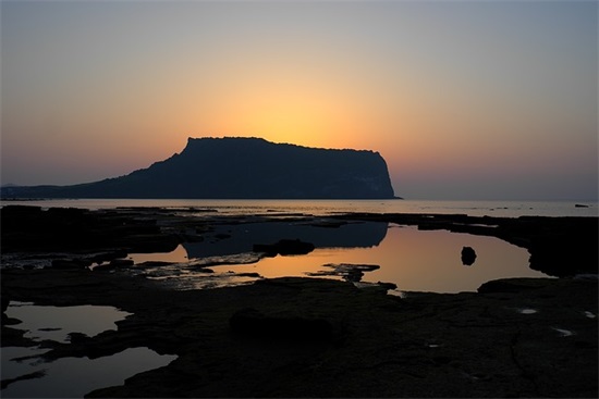 2025年实用的正能量励志句子摘录