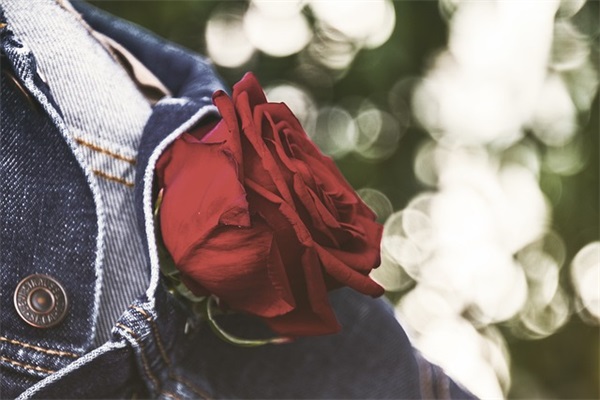 描写除夕夜的句子 描写除夕热闹气氛的句子